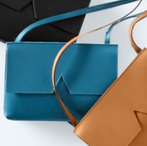 Vince Signature Collection bag